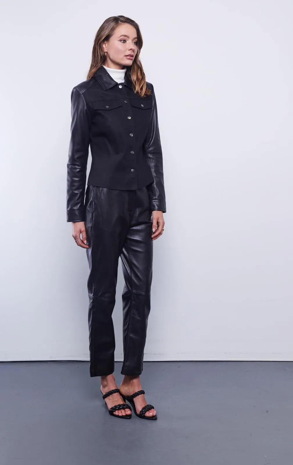 DEA Leather Shaket
