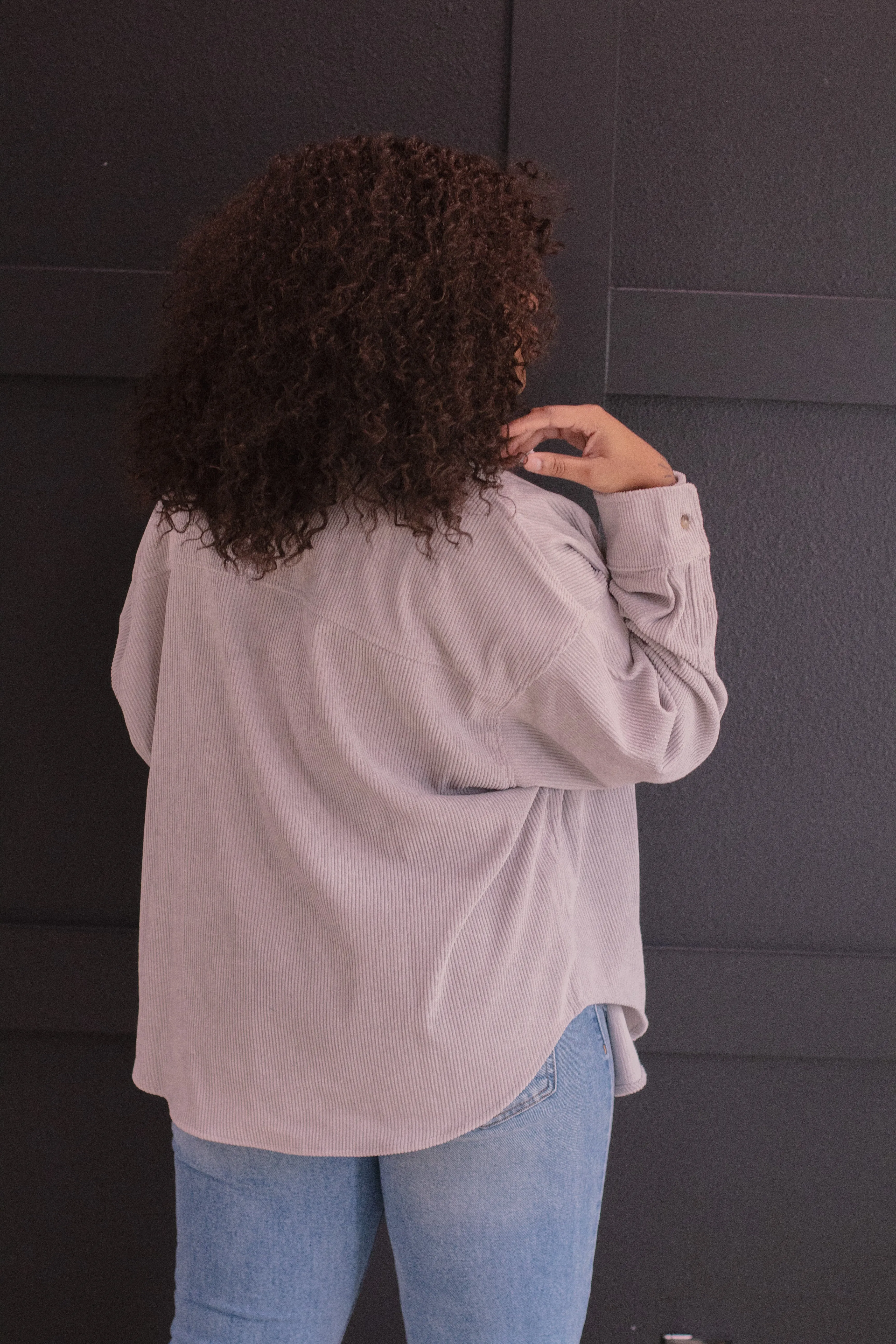 Gigi's Fave Corduroy Shacket (Gray/Cream)