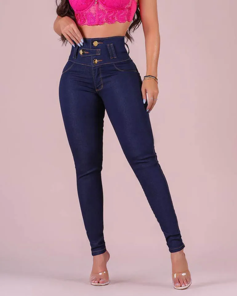 Hoch taillierte Skinny-Jeans mit drei Knöpfen