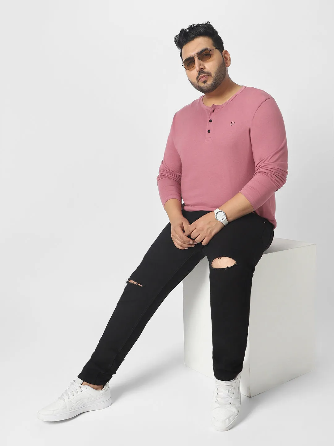 Plus Men's Lilac Solid Henley Neck Regular Fit Full Sleeve Cotton T-Shirt