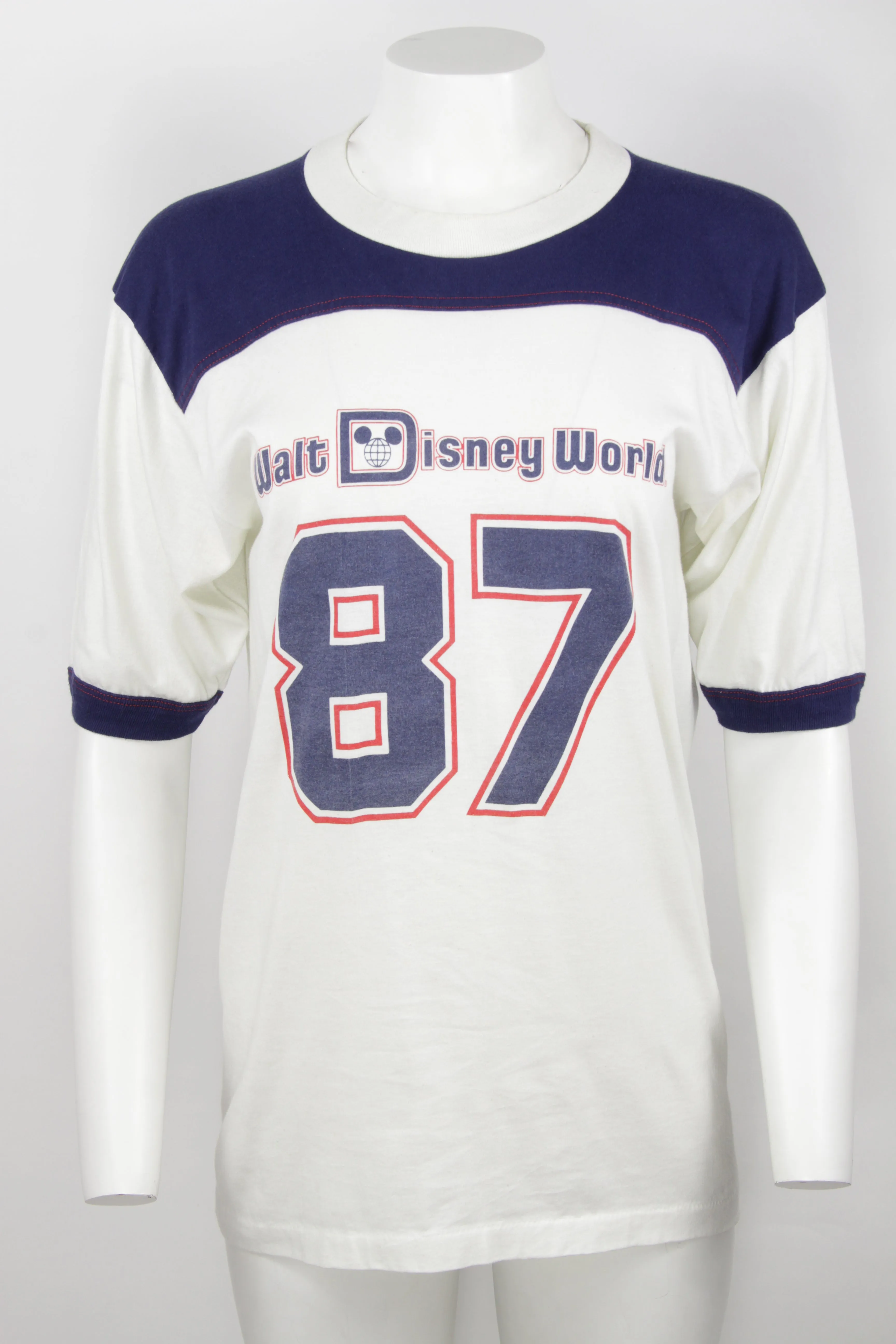Vintage 1987 Walt Disney World t-shirt - M