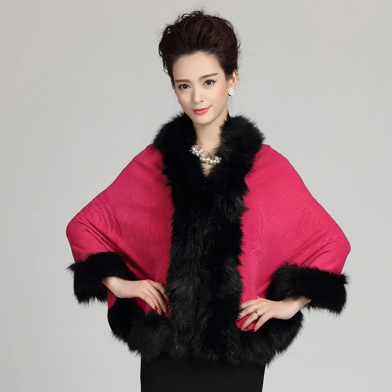 Women's Winter Casual O-Neck Poncho With Faux Fox Fur