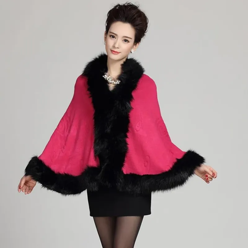 Women's Winter Casual O-Neck Poncho With Faux Fox Fur