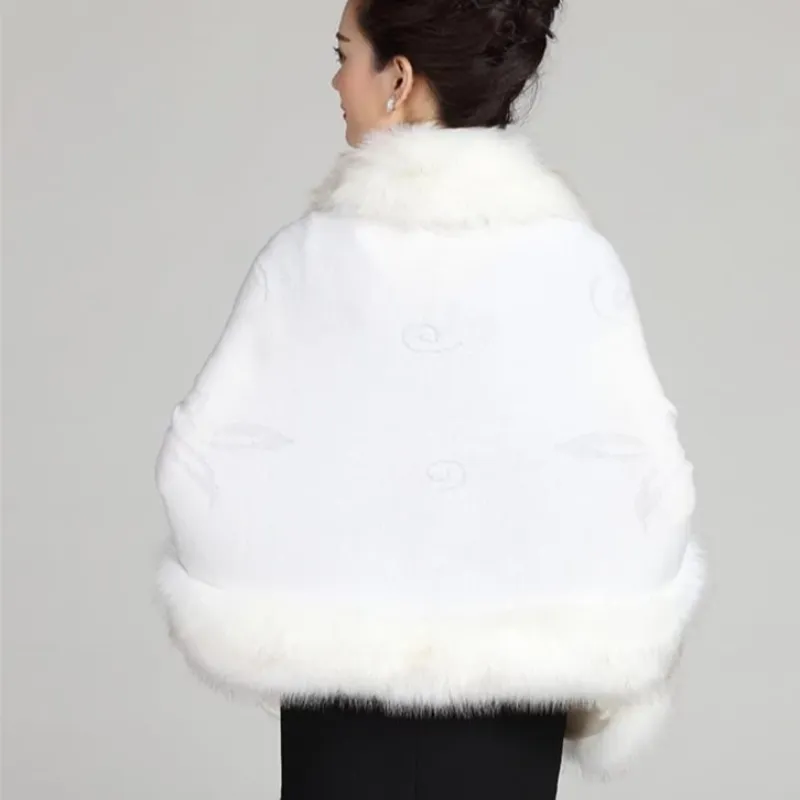 Women's Winter Casual O-Neck Poncho With Faux Fox Fur