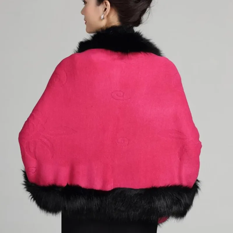Women's Winter Casual O-Neck Poncho With Faux Fox Fur
