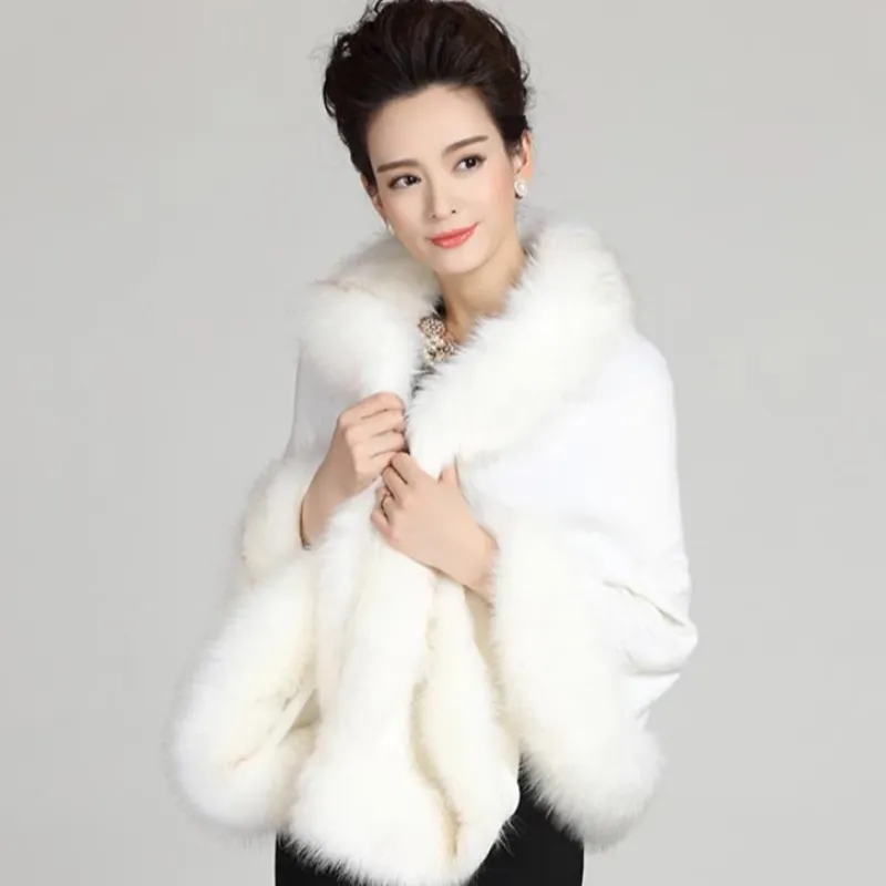 Women's Winter Casual O-Neck Poncho With Faux Fox Fur