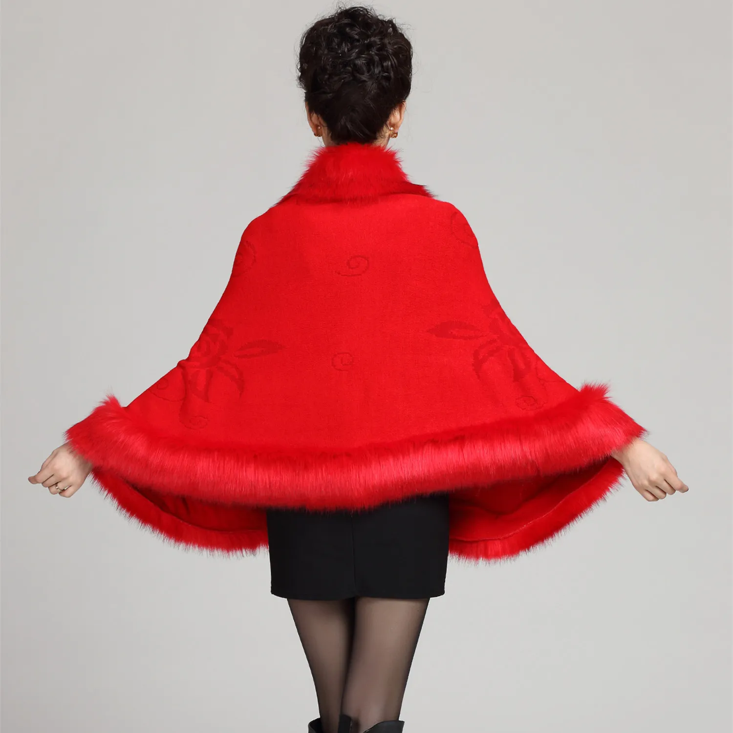Women's Winter Casual O-Neck Poncho With Faux Fox Fur